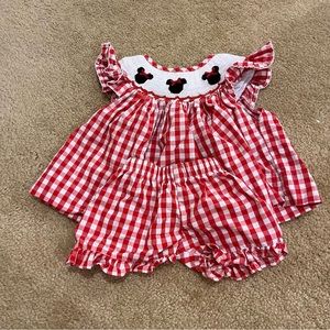 Disney Minnie Mouse smocked outfit